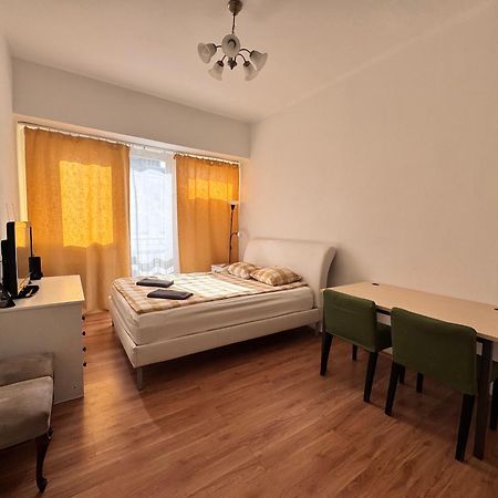 Ivory House Lägenhet Warszawa Exteriör bild